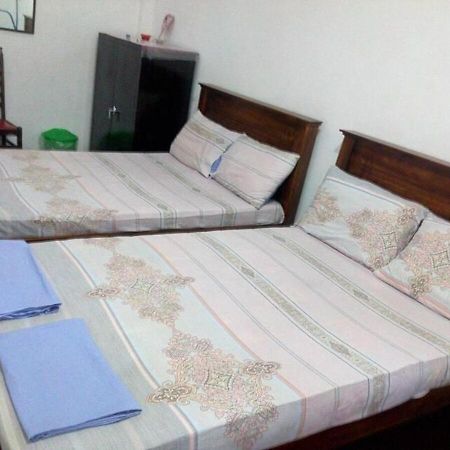 Апартаменты Weerakoon Guest Хиккадува Экстерьер фото